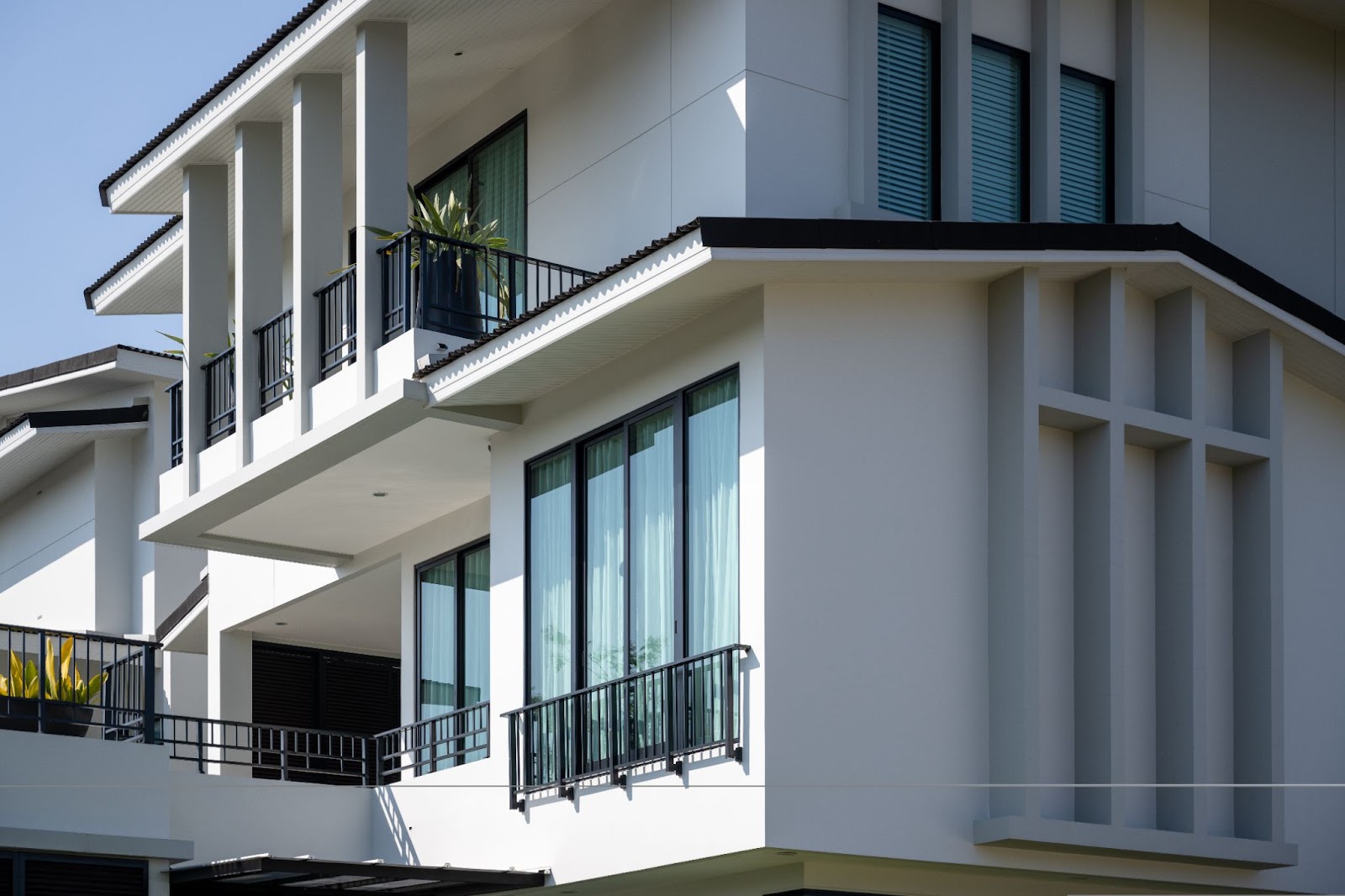 Classic French Balcony Doors - Tostem India