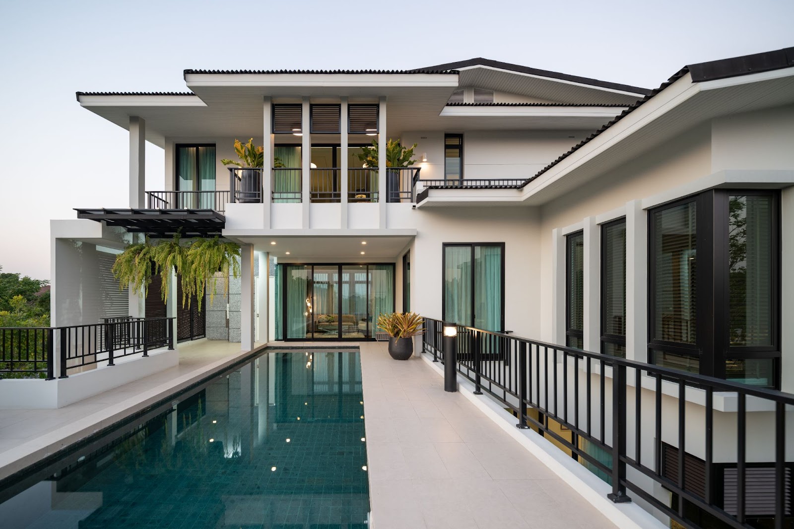 Modern French Balcony Doors - Tostem India
