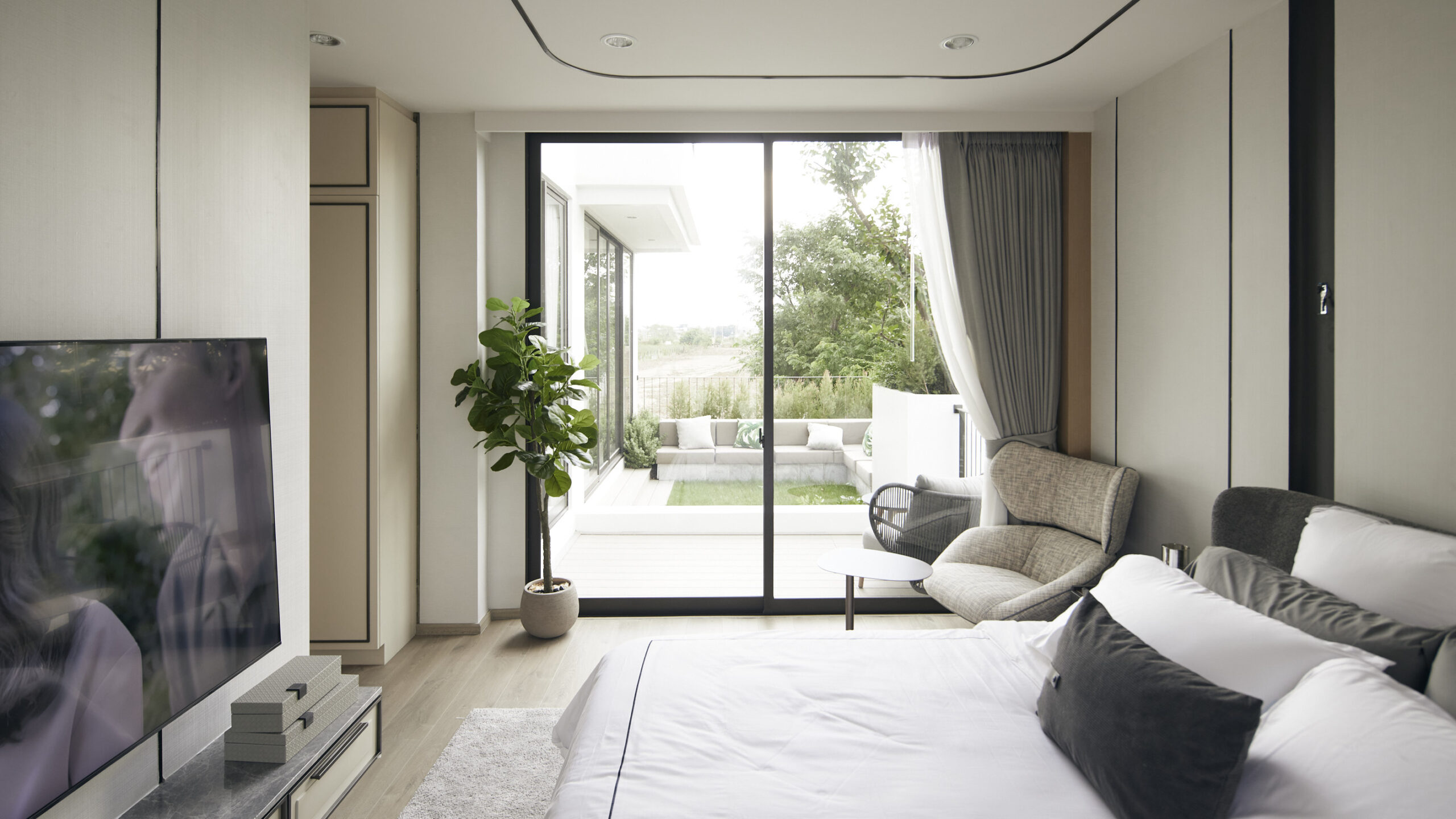 Aluminium Glass Doors for office | Tostem