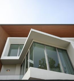 Aluminium Glass To Glass Corner Windows | Tostem India