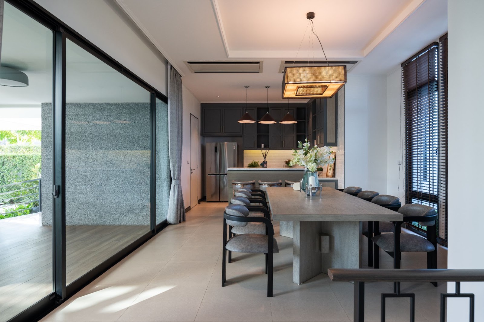 kitchen window glass design - Tostem India 