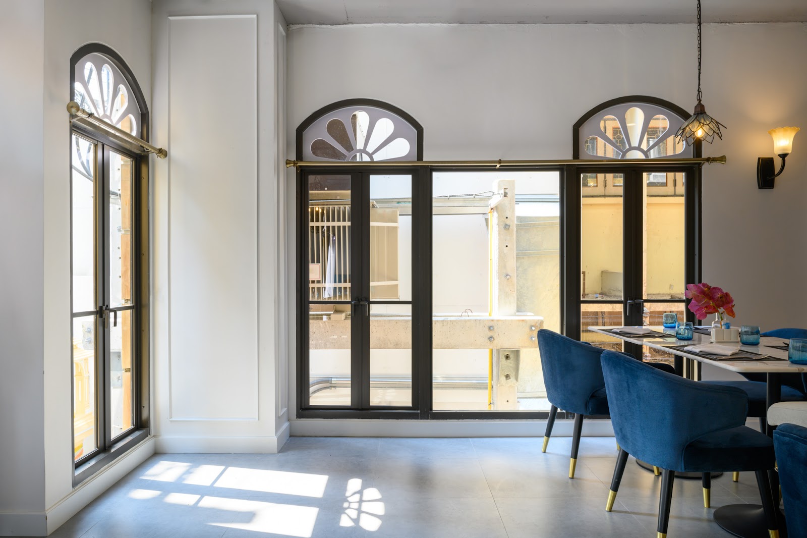 Dining Room House Arch Design | Tostem India