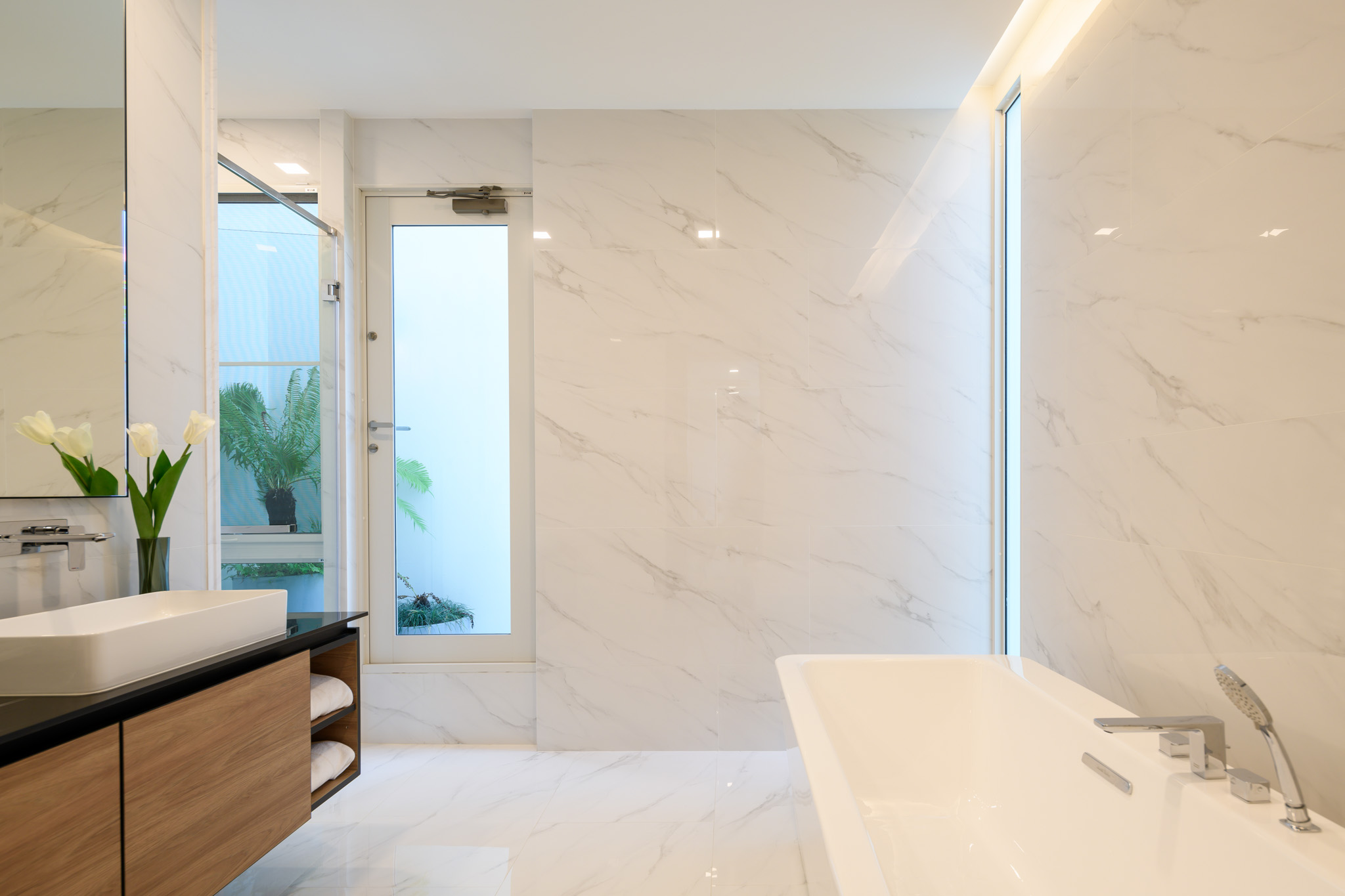 Patterned Frosted Panels - Tostem India 