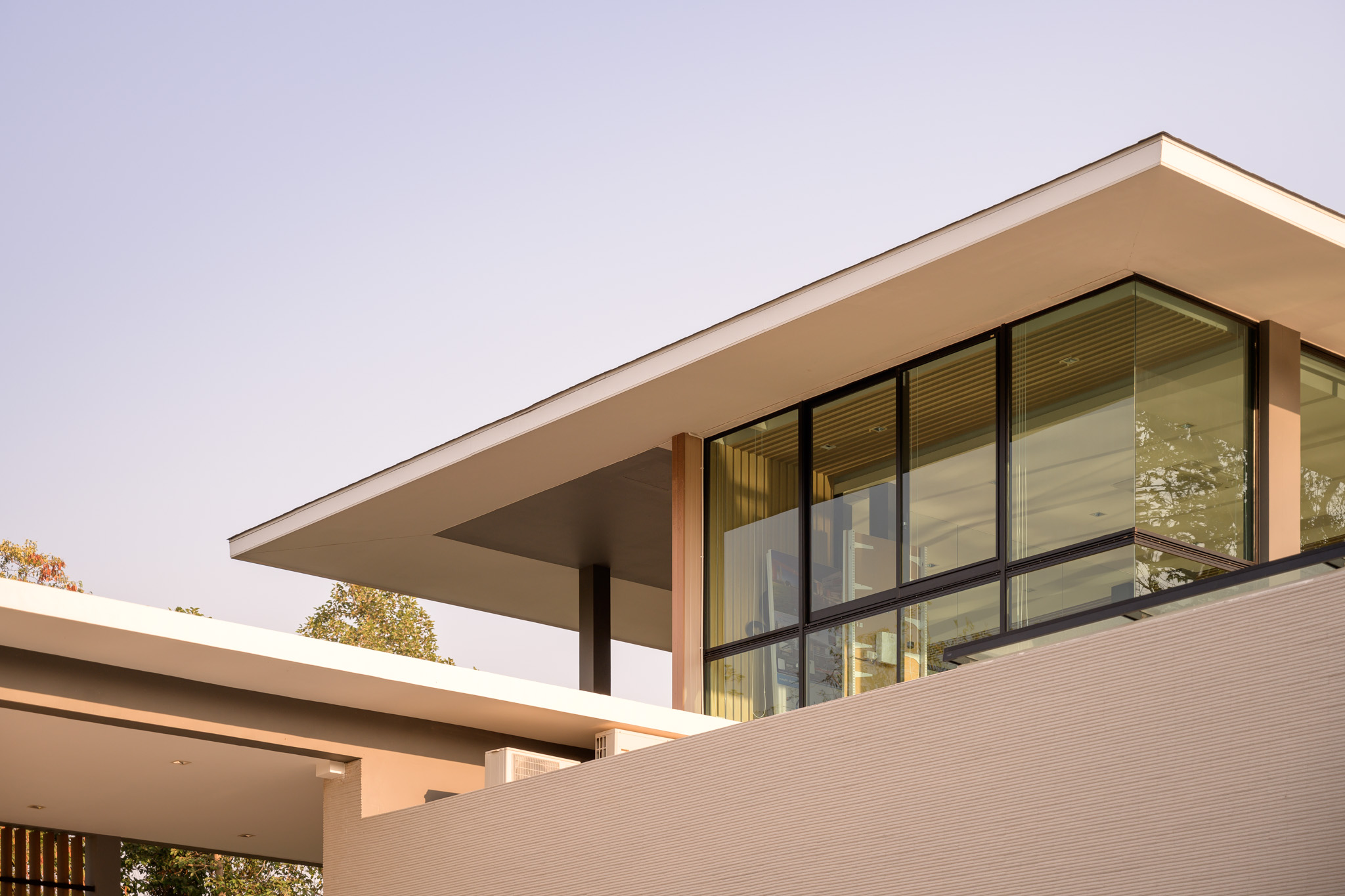 Corner Window Glass Design for Home - Tostem India