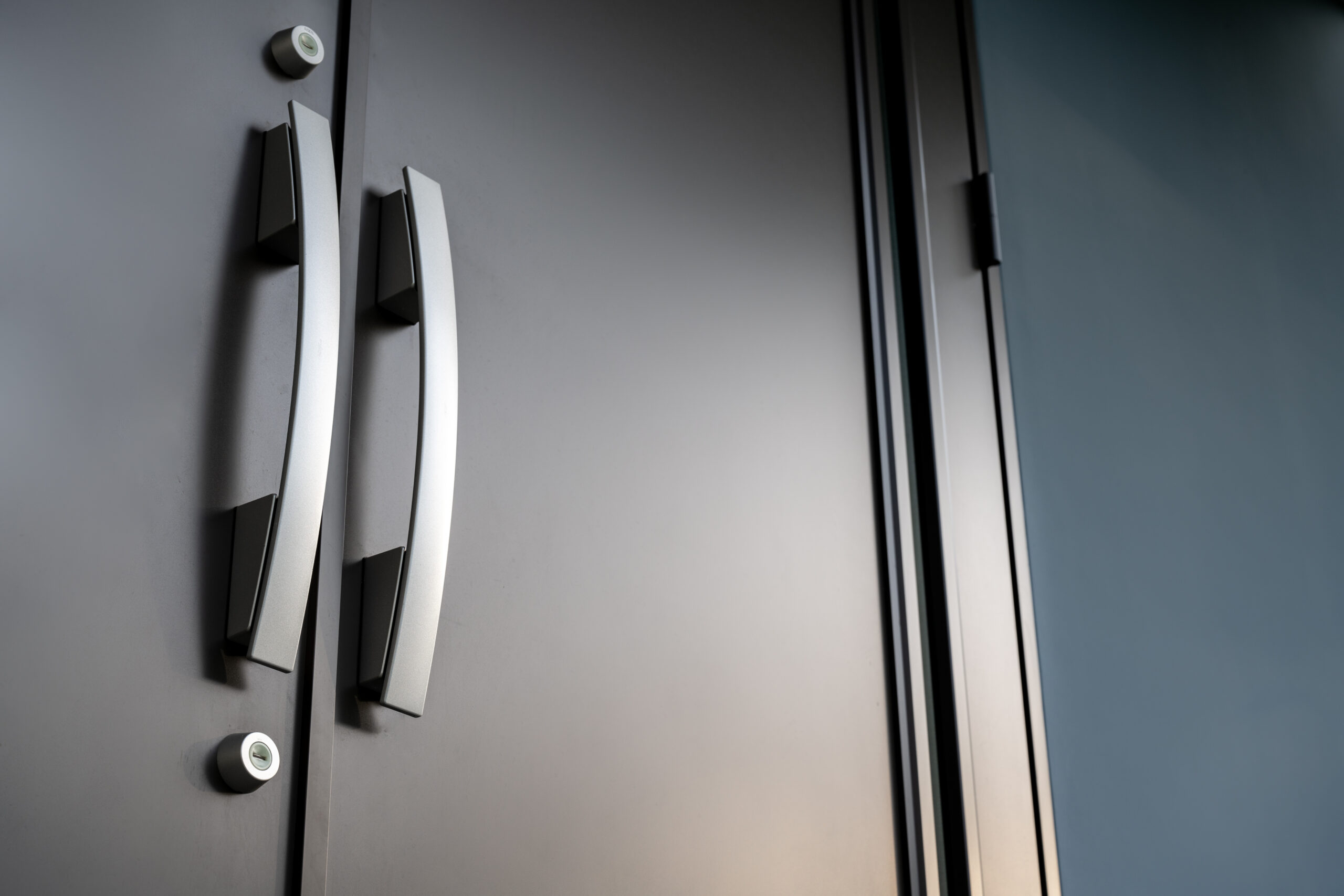 Mid-Century Modern Door Handle Design - Tostem India