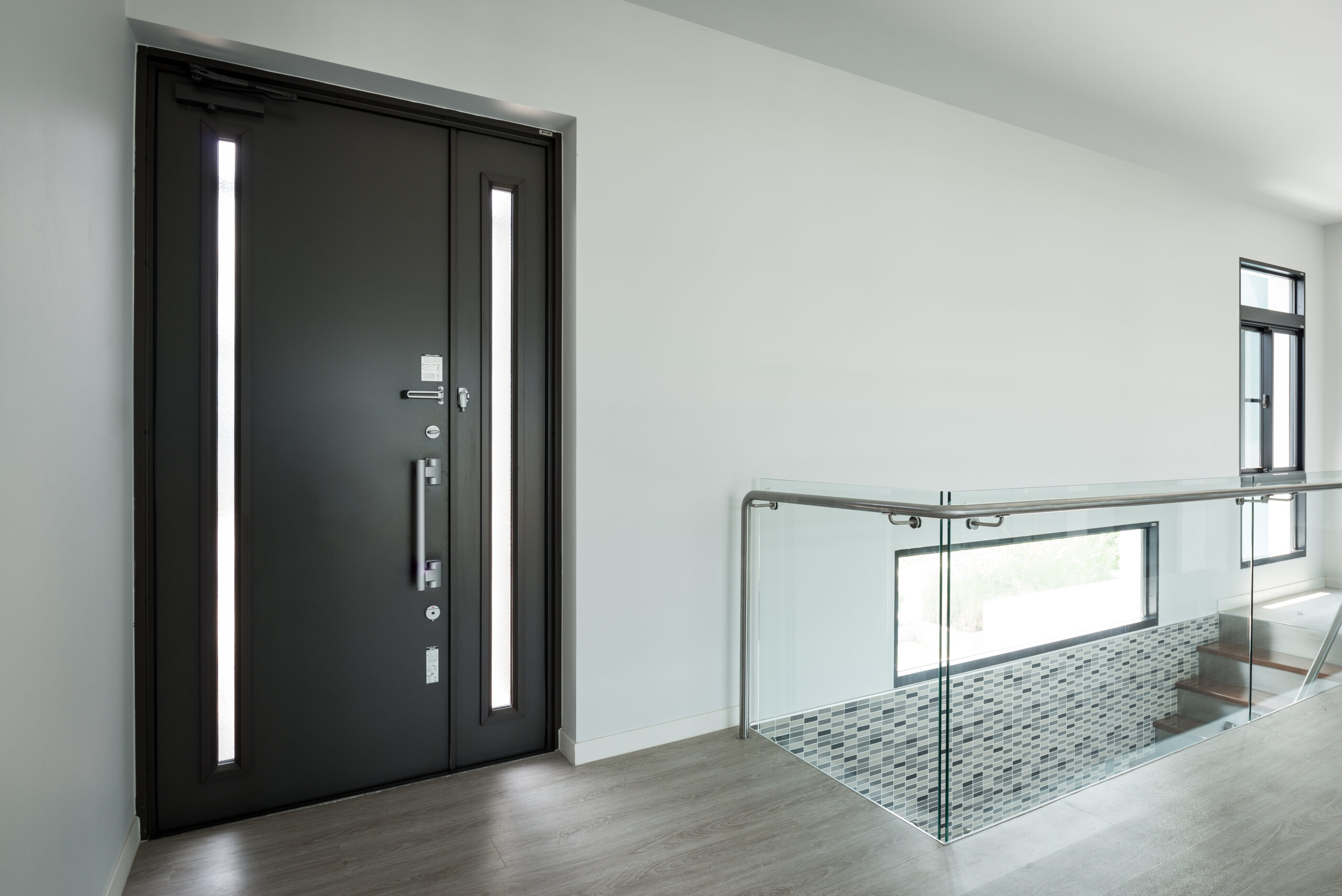 Handle Design for Door - Tostem India