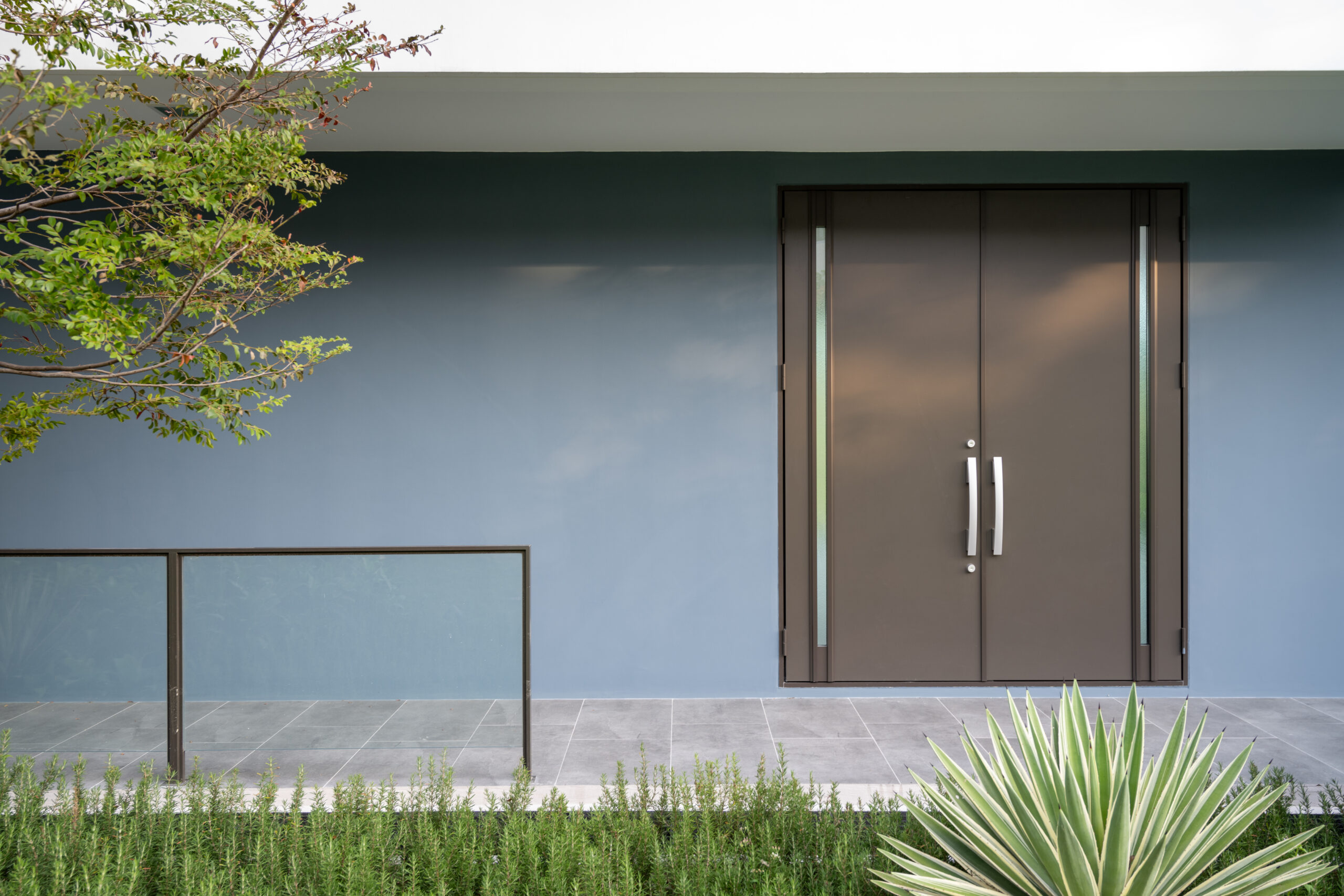 Main Door Handle Design - Tostem India