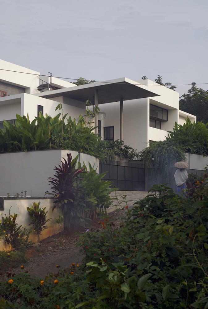 Athira-Paras Residence